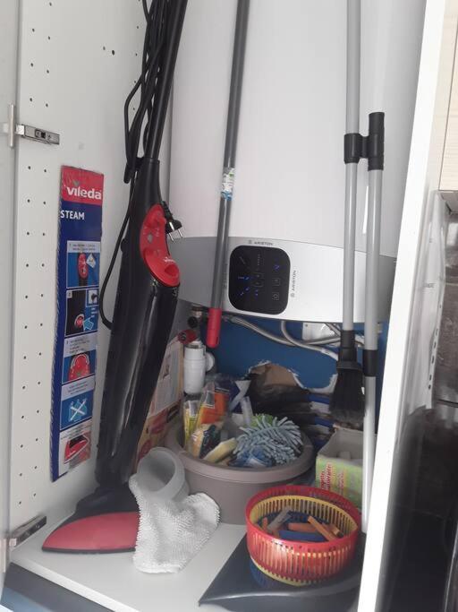 Maisonnette 28 M2 Au Fond Du Jardin Calme&Confort 蒙德维尔 外观 照片