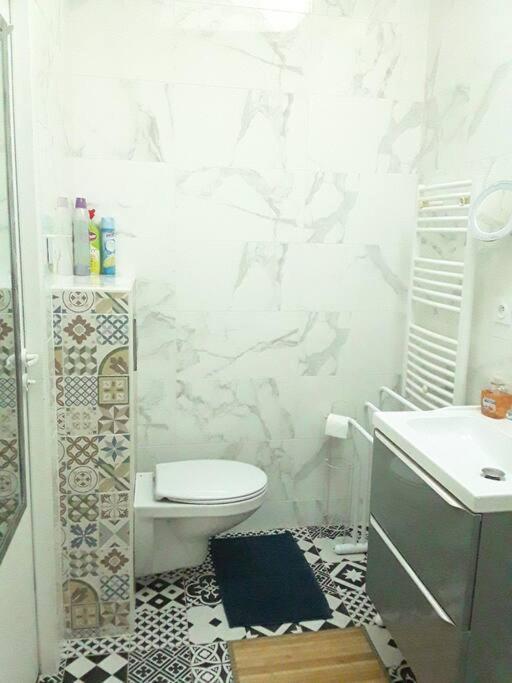 Maisonnette 28 M2 Au Fond Du Jardin Calme&Confort 蒙德维尔 外观 照片